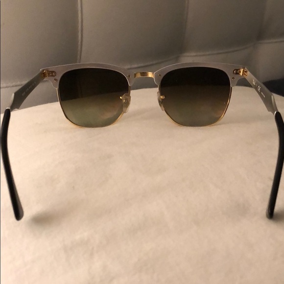 Ray Ban Sunglasses - Picture 4 of 8